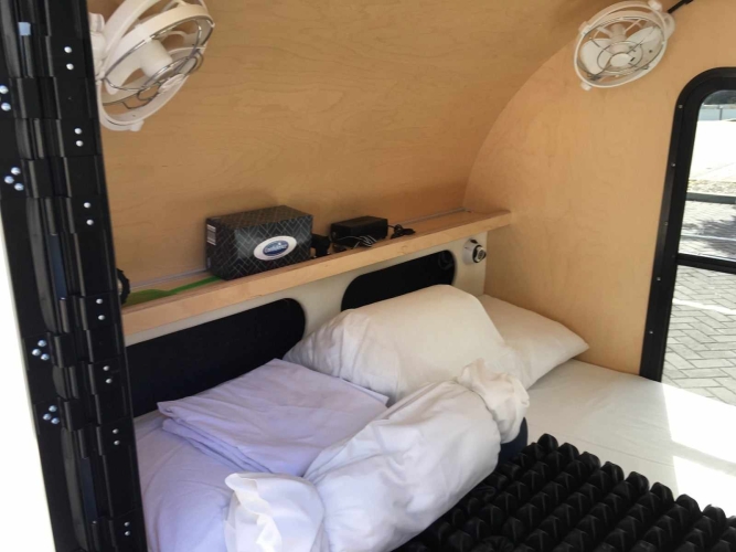 4619_trailer_bed_view