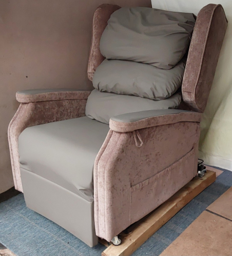 Configure Comfort Lift Chair