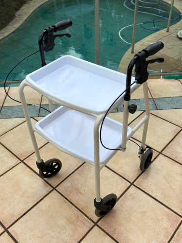 Ansa 6720 Traywalker with Wheels & Handbrakes