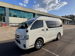 2015 Toyota HiAce WELCAB with W/chair Lift