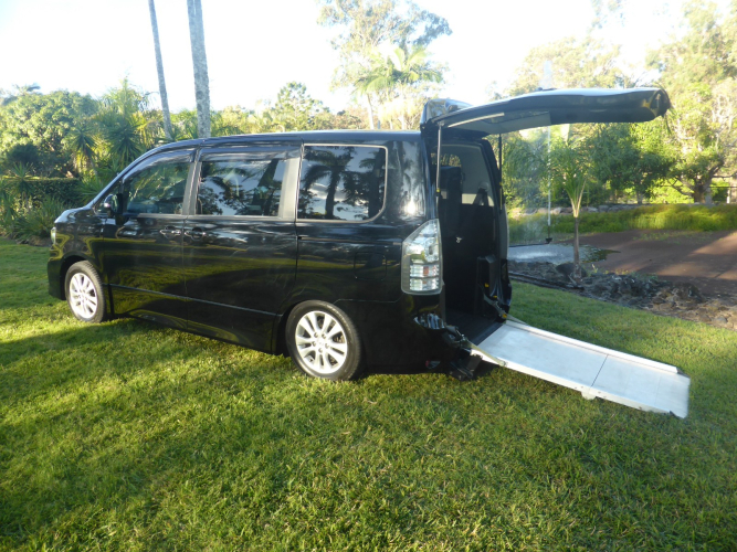 2011 Toyota Voxy with Rear Wheelchair Entry