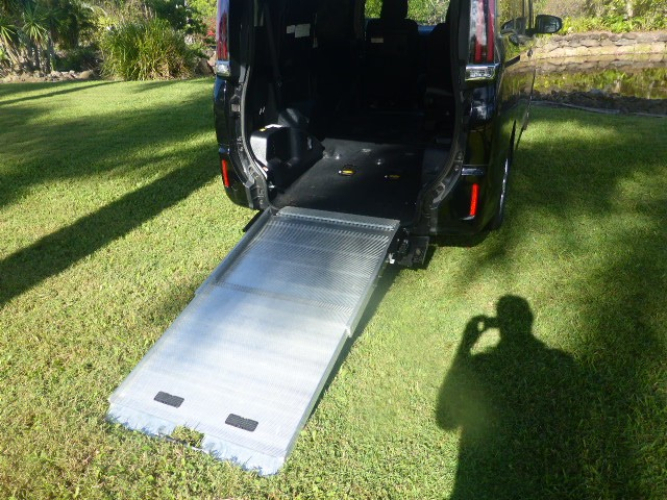 7448_p1060869_-_copy