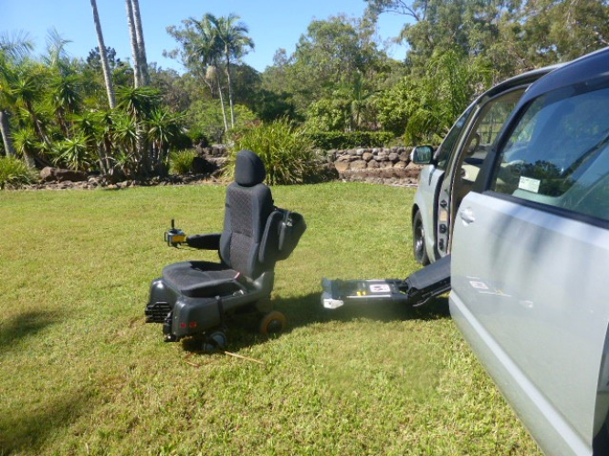 2009 Toyota Porte Self-Drive with Log Books