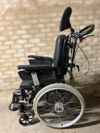 Breezy Cirrus G5 Tilt-in-Space Wheelchair