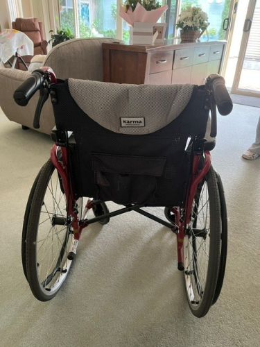 8585_wheelchair_3