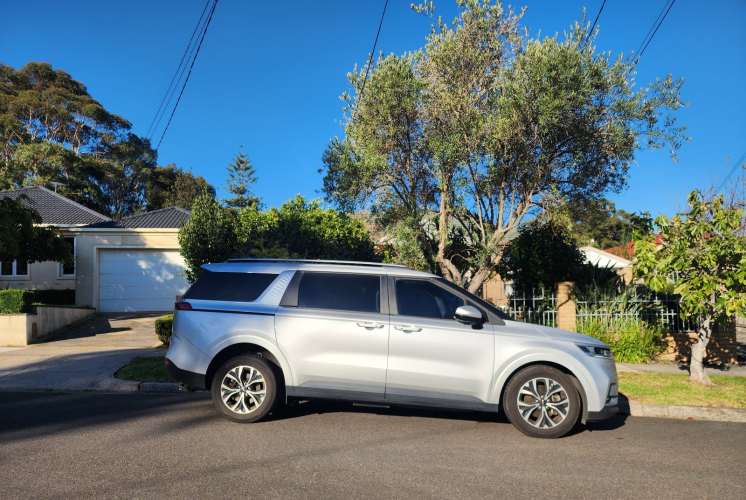 Kia Carnival SLI 2022
