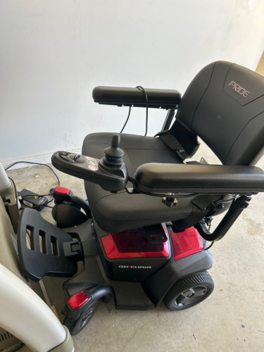 Pride Go Chair