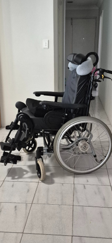 Invarcare Bariatric Wheelchair