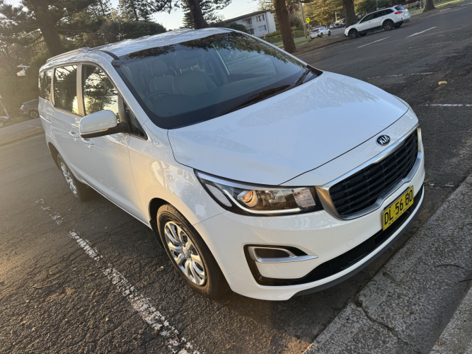 2020 Kia Carnival