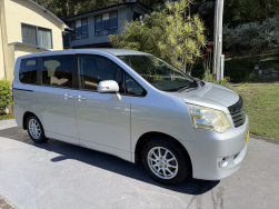 2011 Toyota Noah Van - Wheelchair Accessible