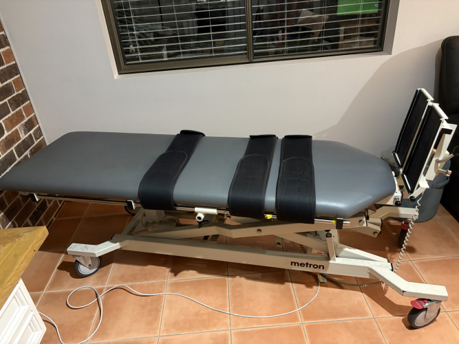 Free Stretch/Tilt Bed
