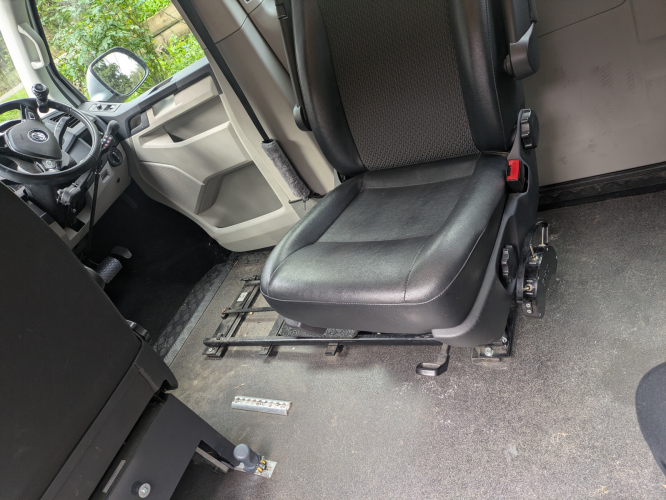 9253_drivers_seat_in_sideways_transfer_position