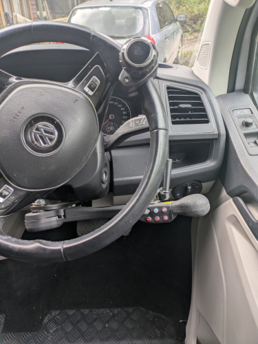 9253_hand_controls