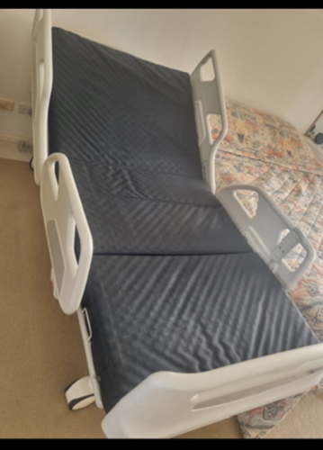 CONFYCARE Hospital‑Grade Elect Adjustable Bed
