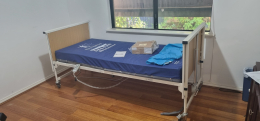 K-DEE 11 Profiling Bed with 2 Mattresses