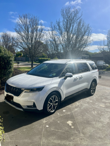Kia Carnival 2023 (First registered 2025)