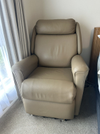 AAL Twin Motor Oscar Hudson C Power Chair in Nutme