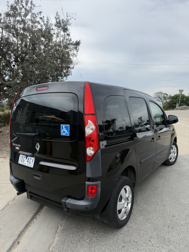 9897_image_of_the_rear_and_drivers_side_of_the_2013_renault_wheelchair_vehicle