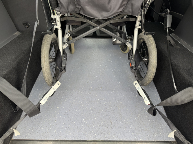 9897_image_of_wheelchair_space