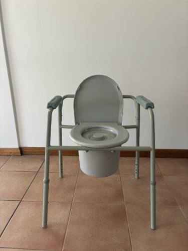 Commode