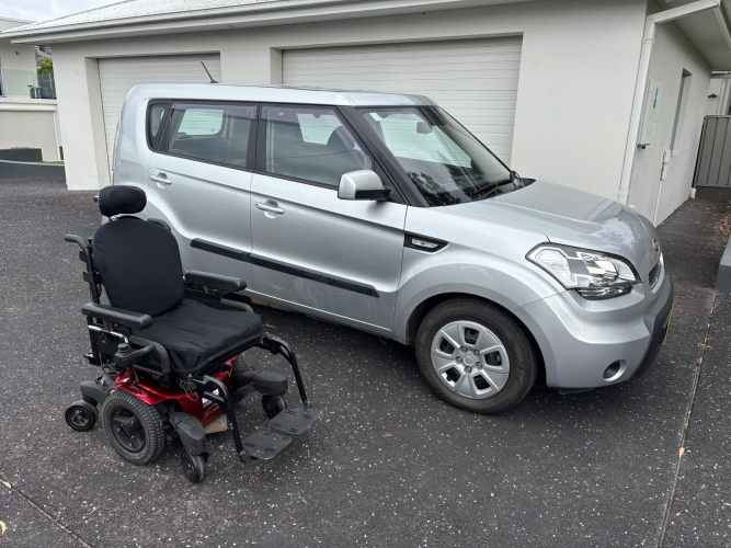 Kia Soul 2011 Wheelchair Accessible Vehicle